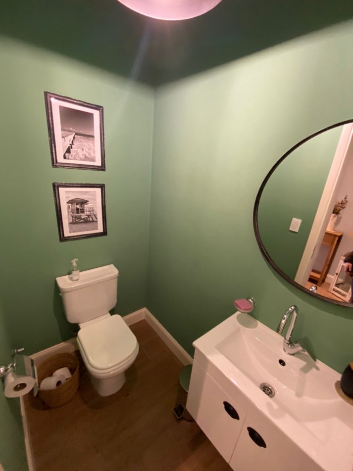 Venta- Casa cuatro ambientes, con pileta climatizada en Rumenco Joven. 