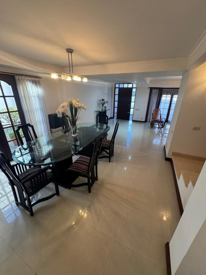 ALQUILER 24 MESES- CASA 7 AMBIENTES AMOBLADA.