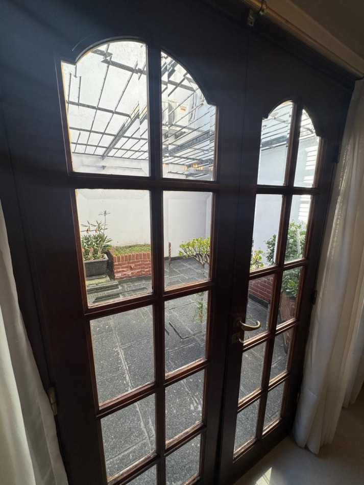 ALQUILER 24 MESES- CASA 7 AMBIENTES AMOBLADA.