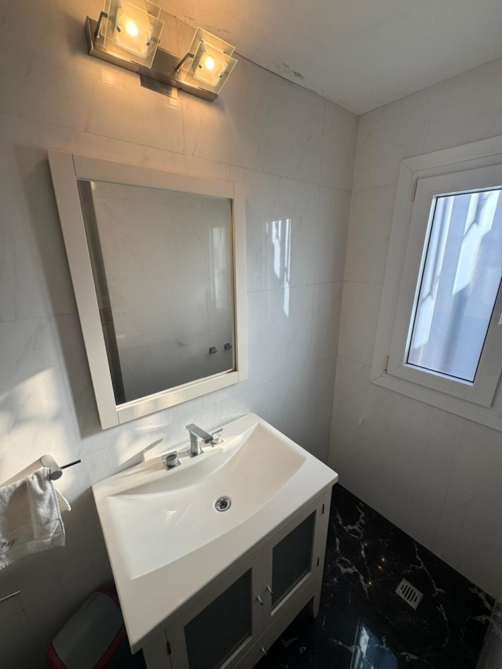 ALQUILER 24 MESES- CASA 7 AMBIENTES AMOBLADA.