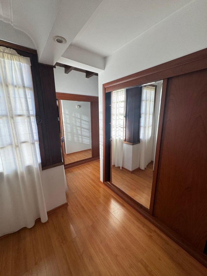 ALQUILER 24 MESES- CASA 7 AMBIENTES AMOBLADA.