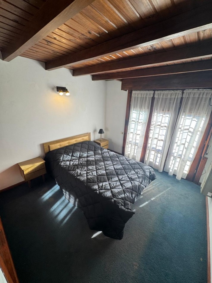 ALQUILER 24 MESES- CASA 7 AMBIENTES AMOBLADA.