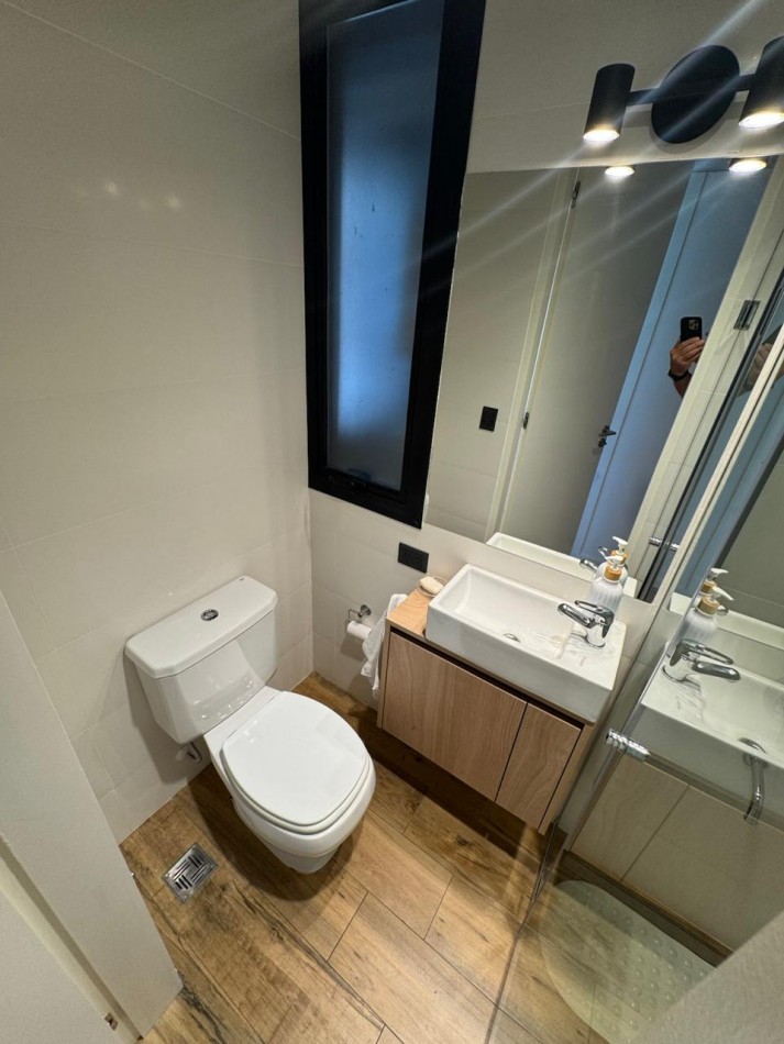 ALQUILER 12 MESES - Depto. 3 ambientes en Zona Guemes con cochera