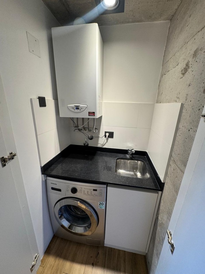 ALQUILER 12 MESES - Depto. 3 ambientes en Zona Guemes con cochera