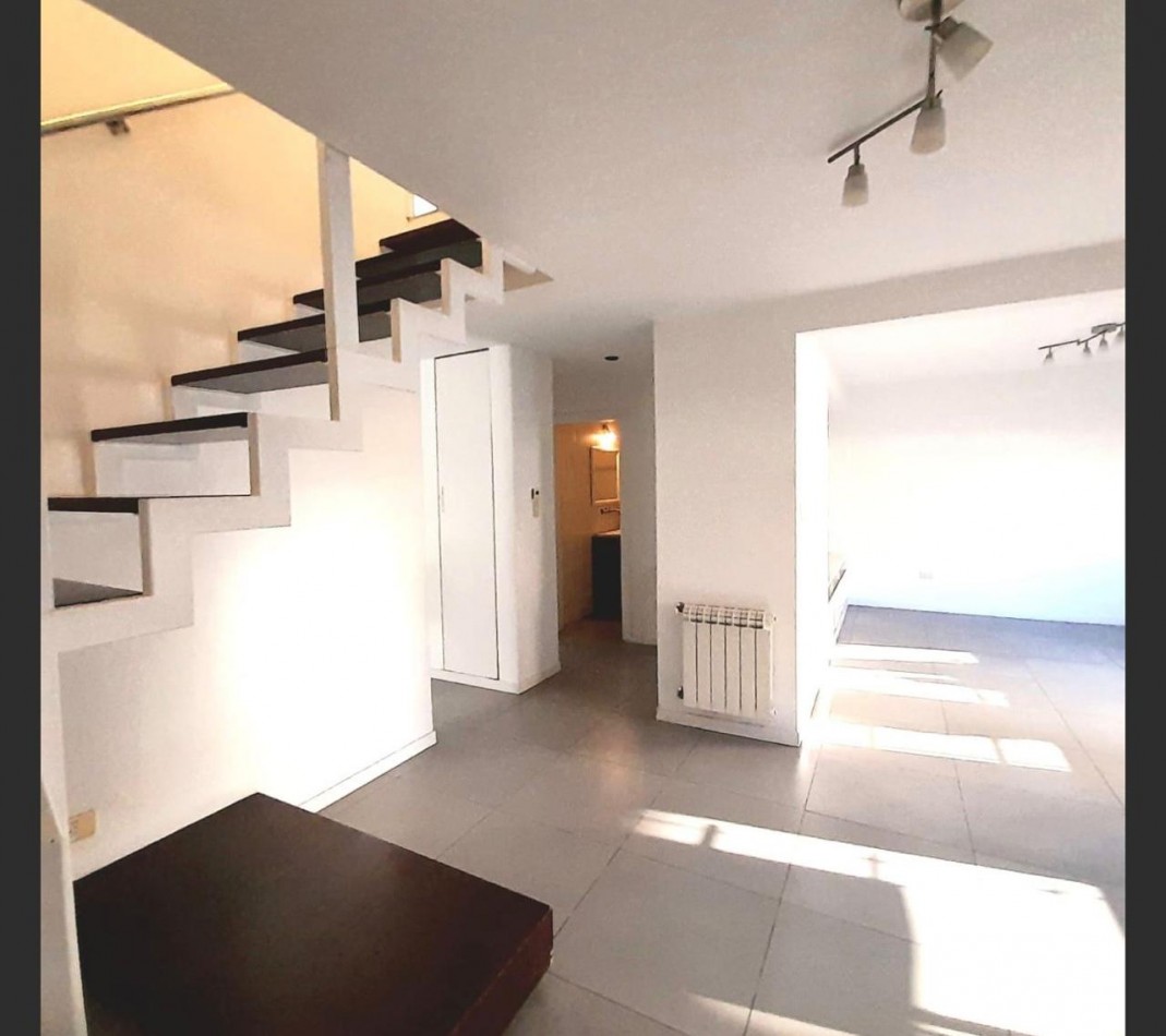 VENTA - Casa de 5 ambientes en Zona Chauvin