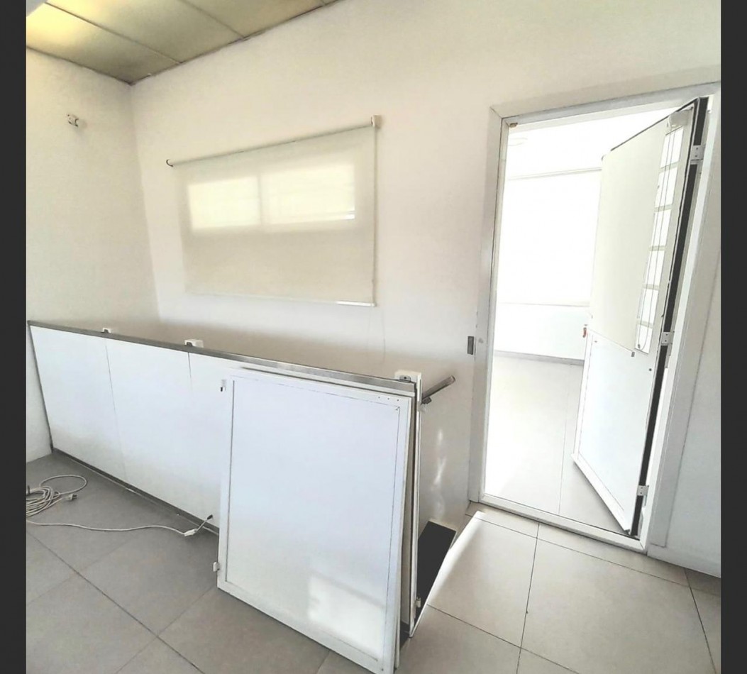 VENTA - Casa de 5 ambientes en Zona Chauvin