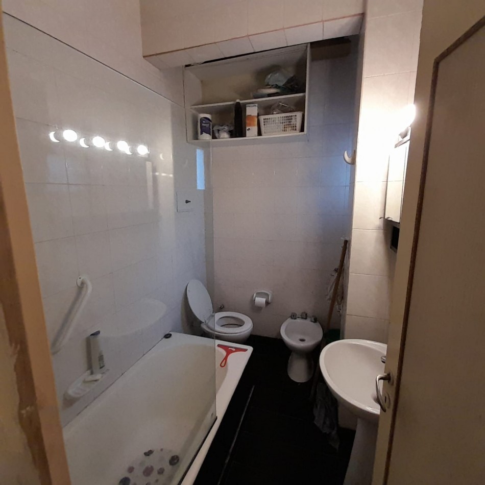 Venta - Depto. 2 amb. en la Perla