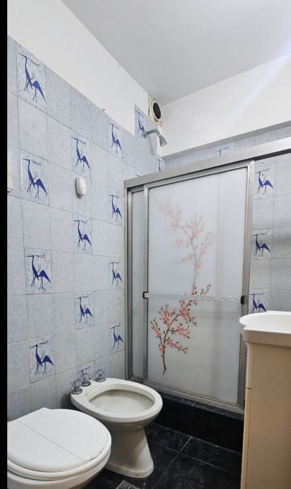 Venta- Departamento 2 ambientes con cochera