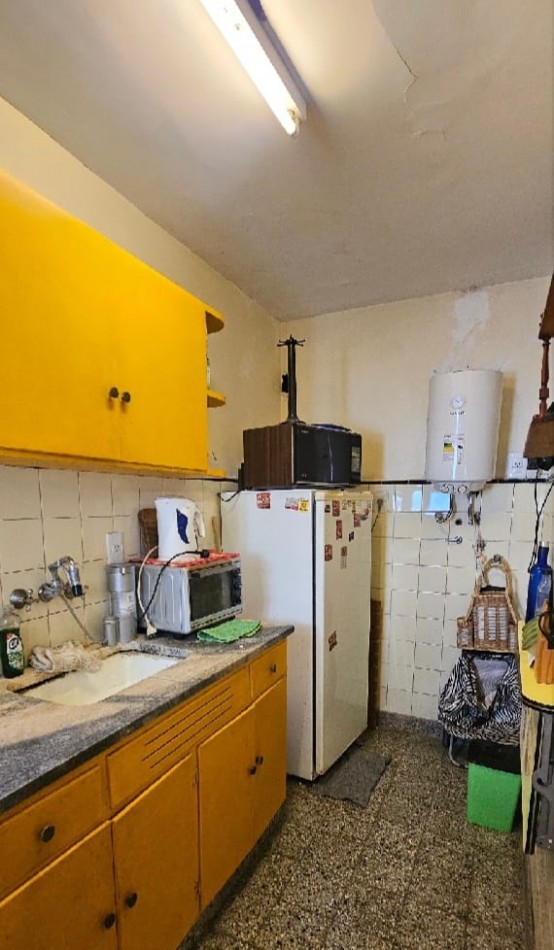 Venta- Departamento 2 ambientes con cochera