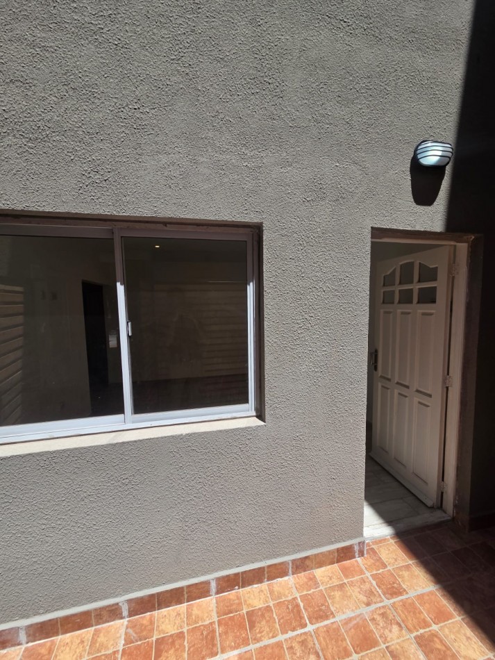 Venta - PH de dos Ambientes a estrenar con doble patio.