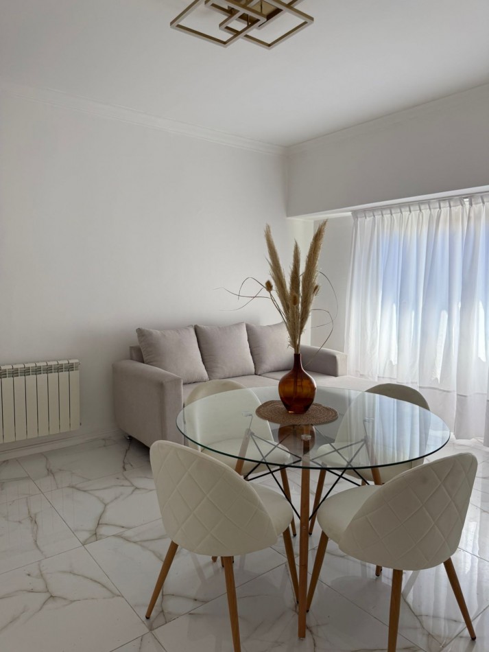 Venta - Departamento amoblado de tres ambientes con escritorio.