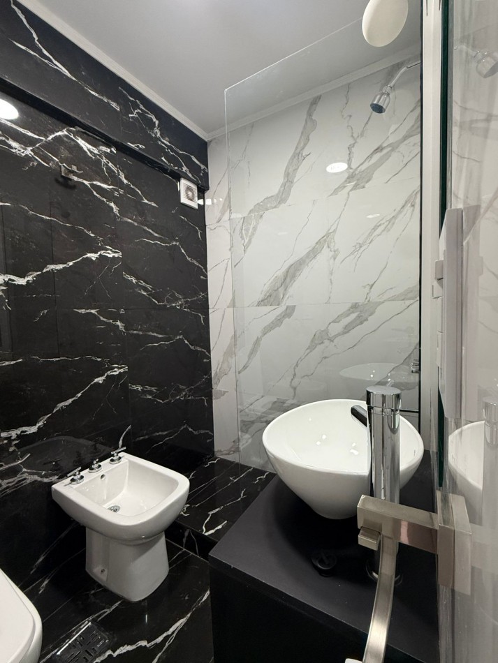 Venta - Departamento amoblado cerca de la playa.