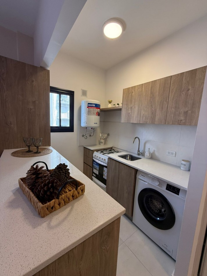 Venta - Monoambiente amueblado cerca de la playa.