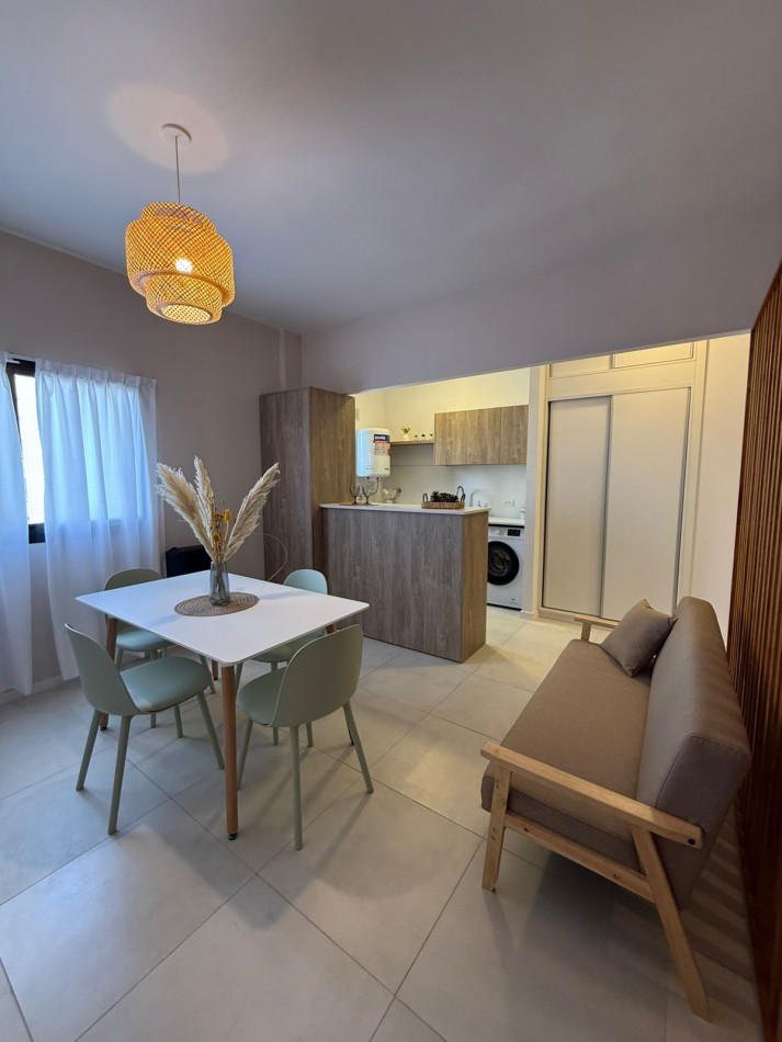 Venta - Monoambiente amueblado cerca de la playa.