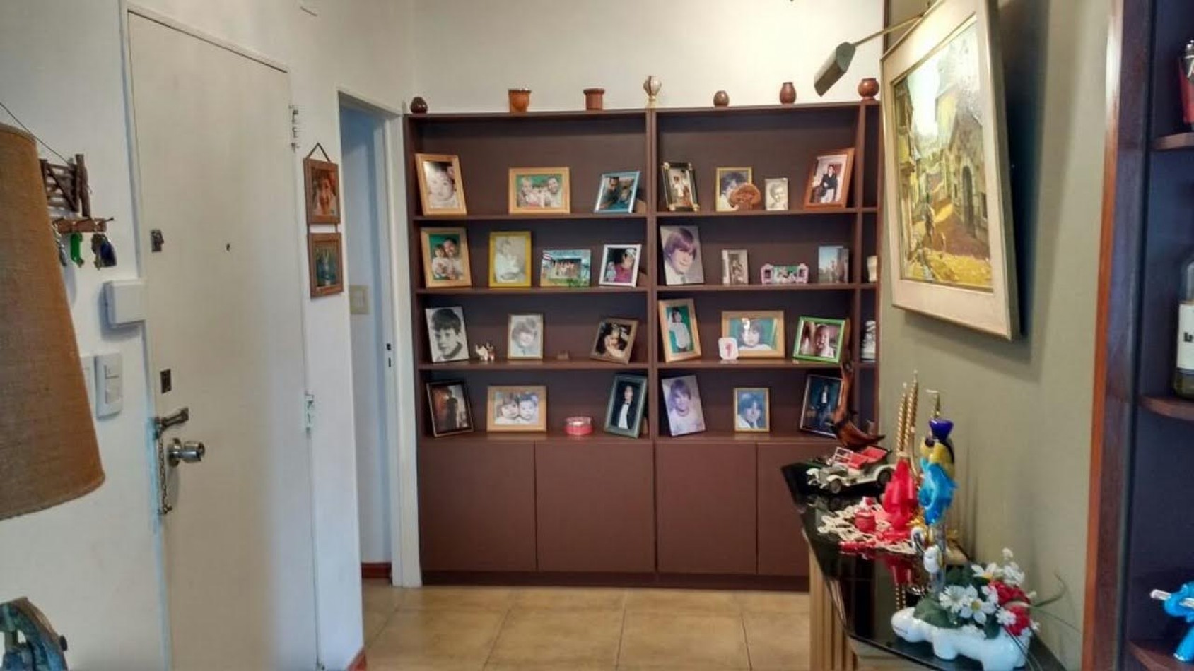 Venta - Penthouse de 4 ambientes con terraza y parrilla.