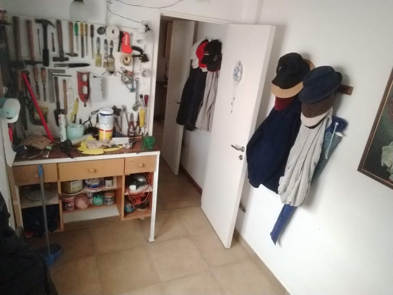 Venta - Penthouse de 4 ambientes con terraza y parrilla.