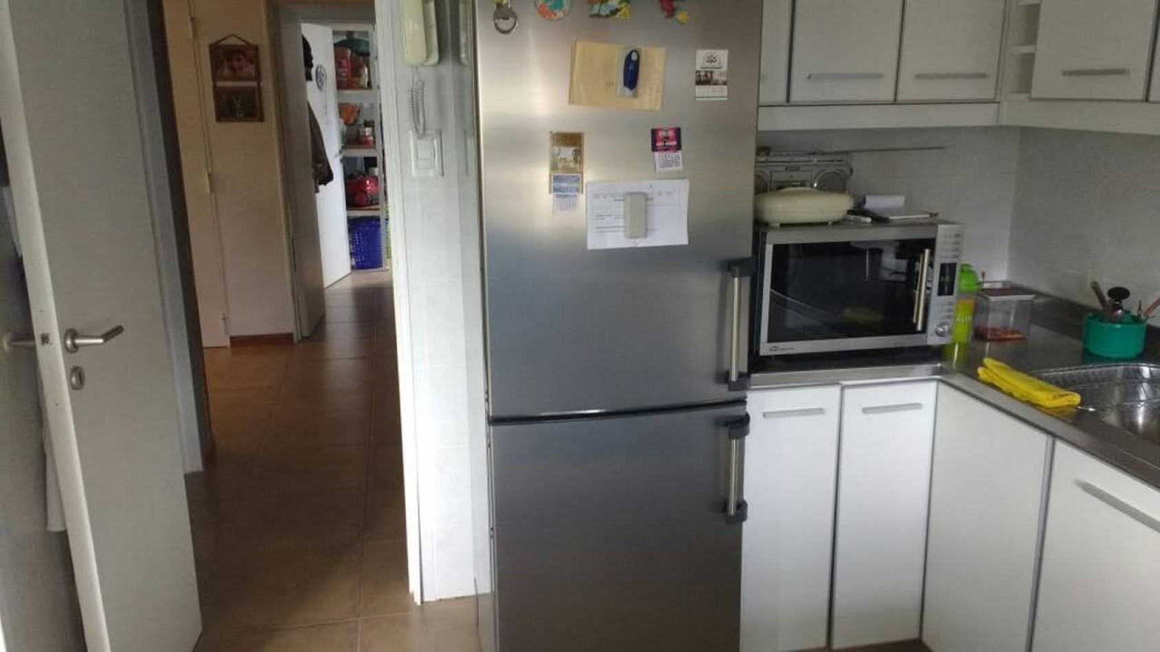 Venta - Penthouse de 4 ambientes con terraza y parrilla.