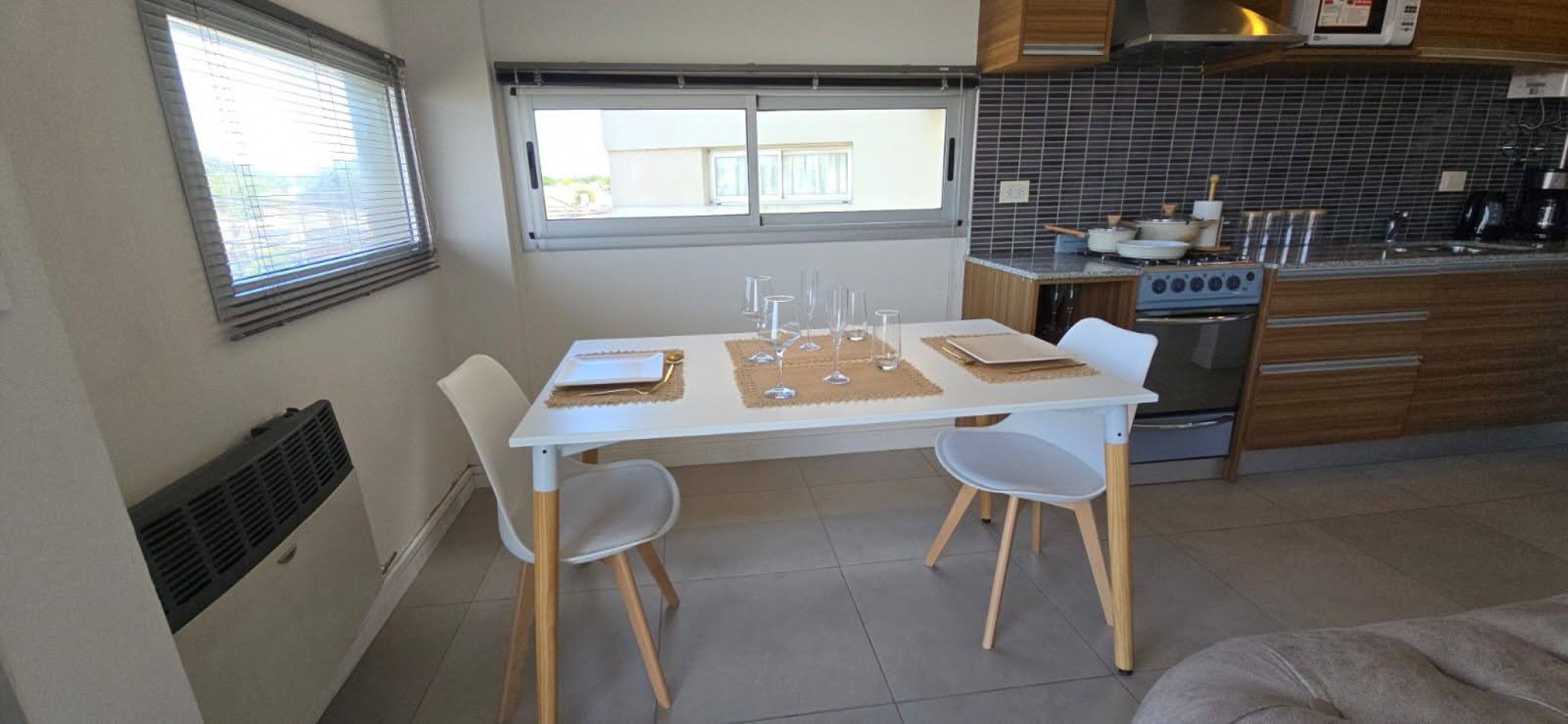 Venta - Departamento amoblado de 2 Ambientes con Cochera - Zona Mundialista