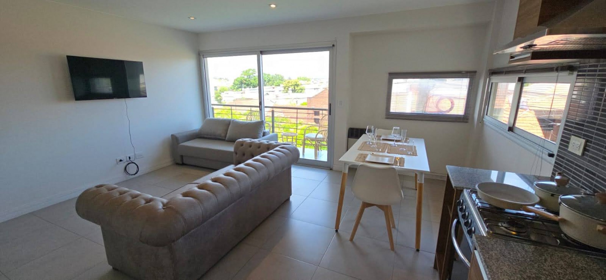 Venta - Departamento amoblado de 2 Ambientes con Cochera - Zona Mundialista