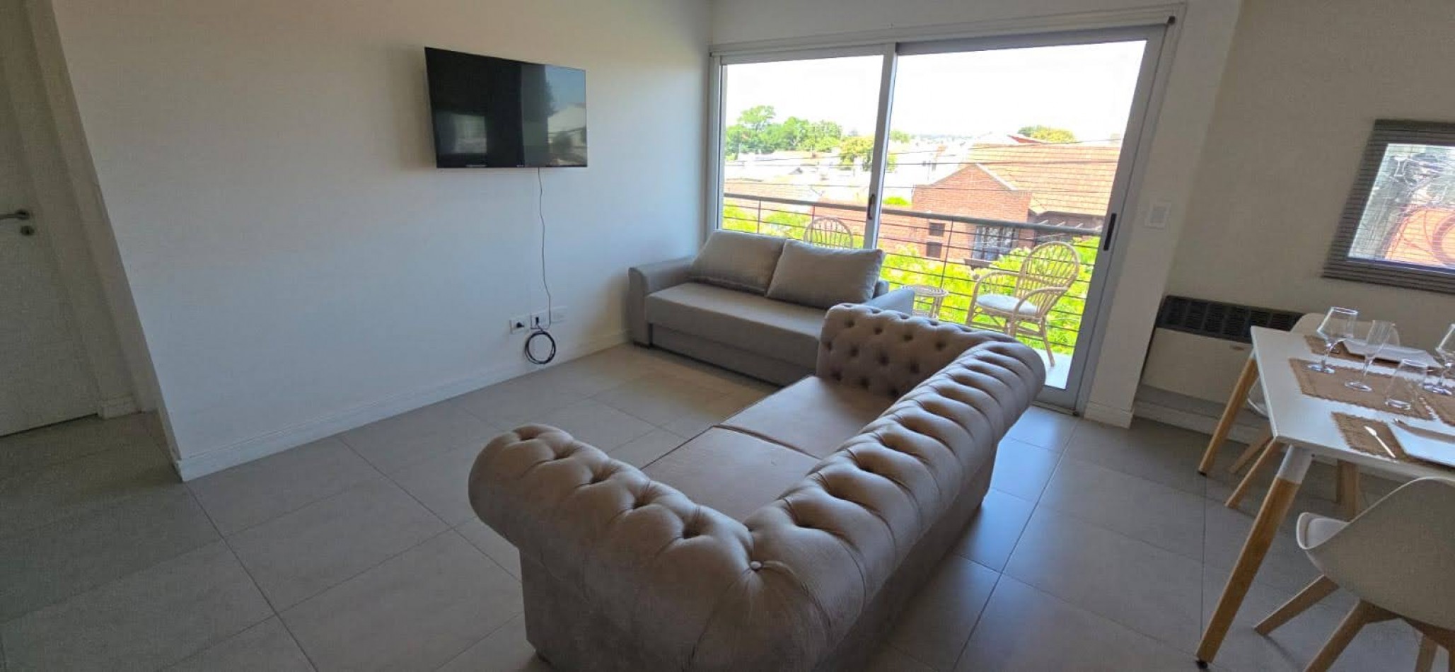 Venta - Departamento amoblado de 2 Ambientes con Cochera - Zona Mundialista