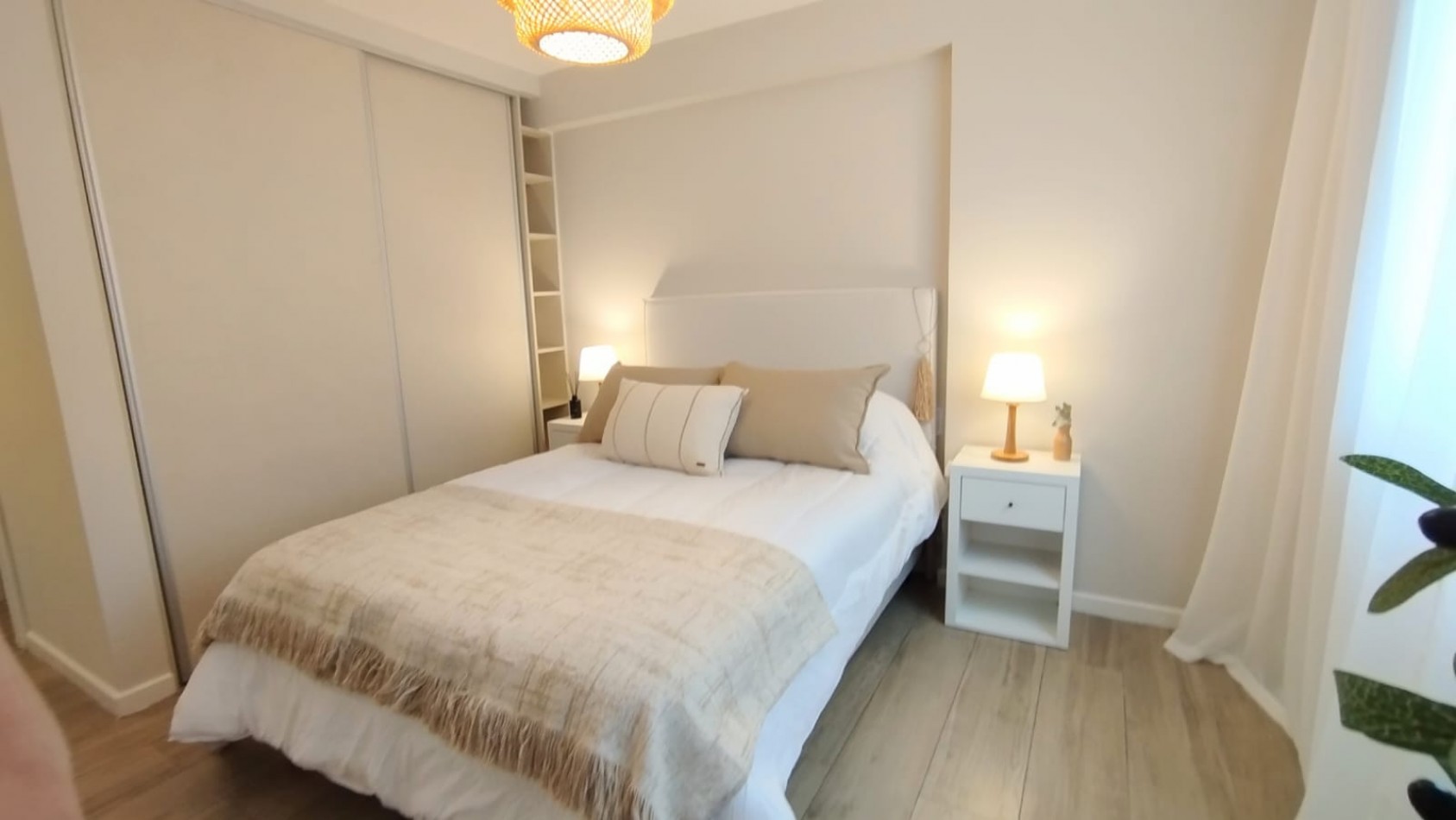 Venta - Departamento de 2 ambientes con patio y balcon a estrenar.