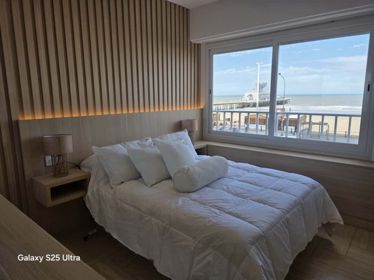Venta - Departamento 2 ambientes amoblado con dependencia y vista al mar.