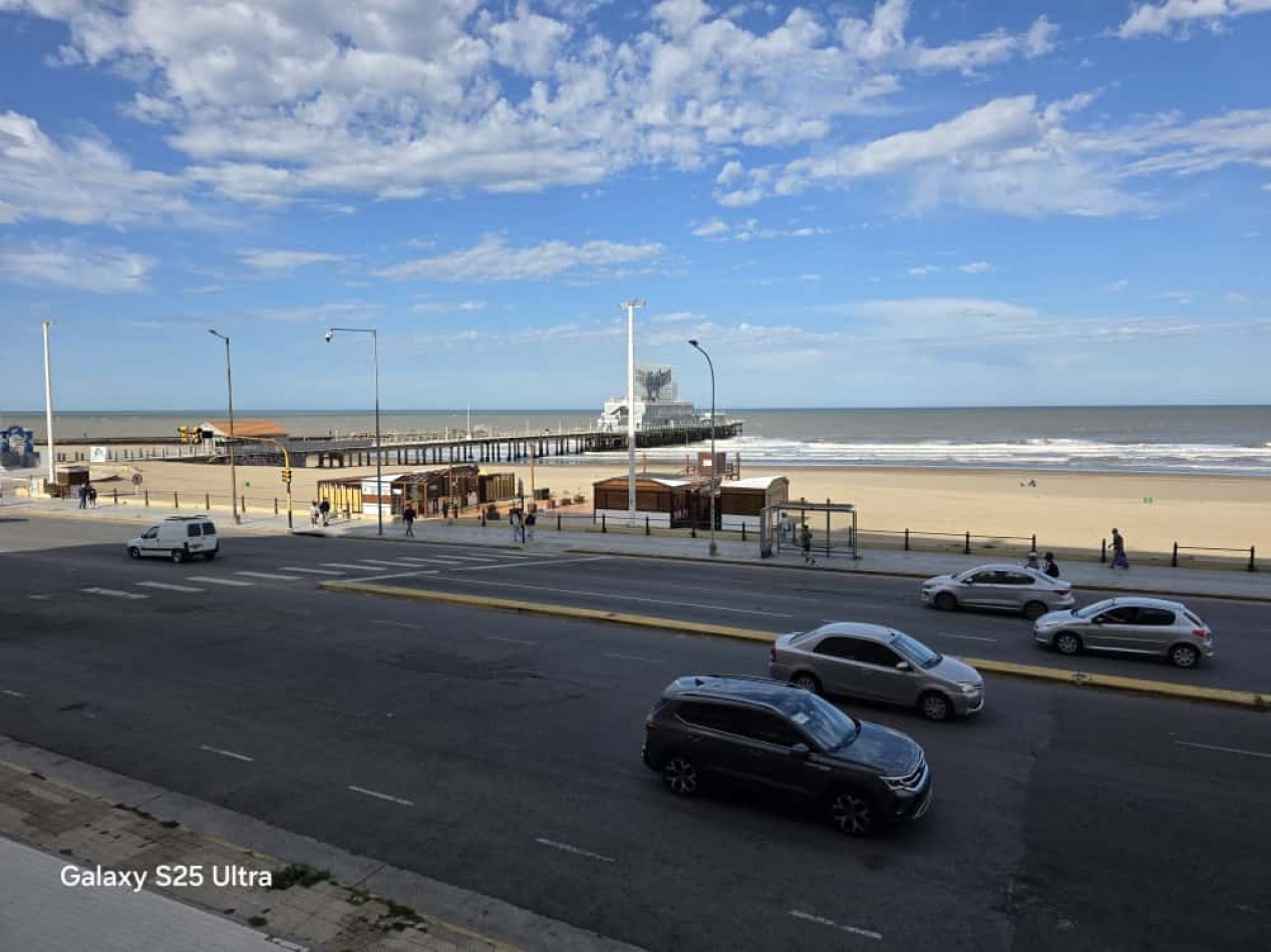 Venta - Departamento 2 ambientes amoblado con dependencia y vista al mar.