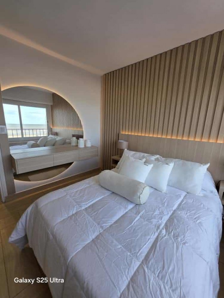 Venta - Departamento 2 ambientes con dependencia.