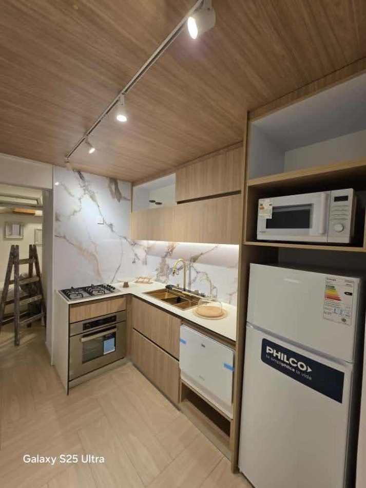 Venta - Departamento 2 ambientes con dependencia.