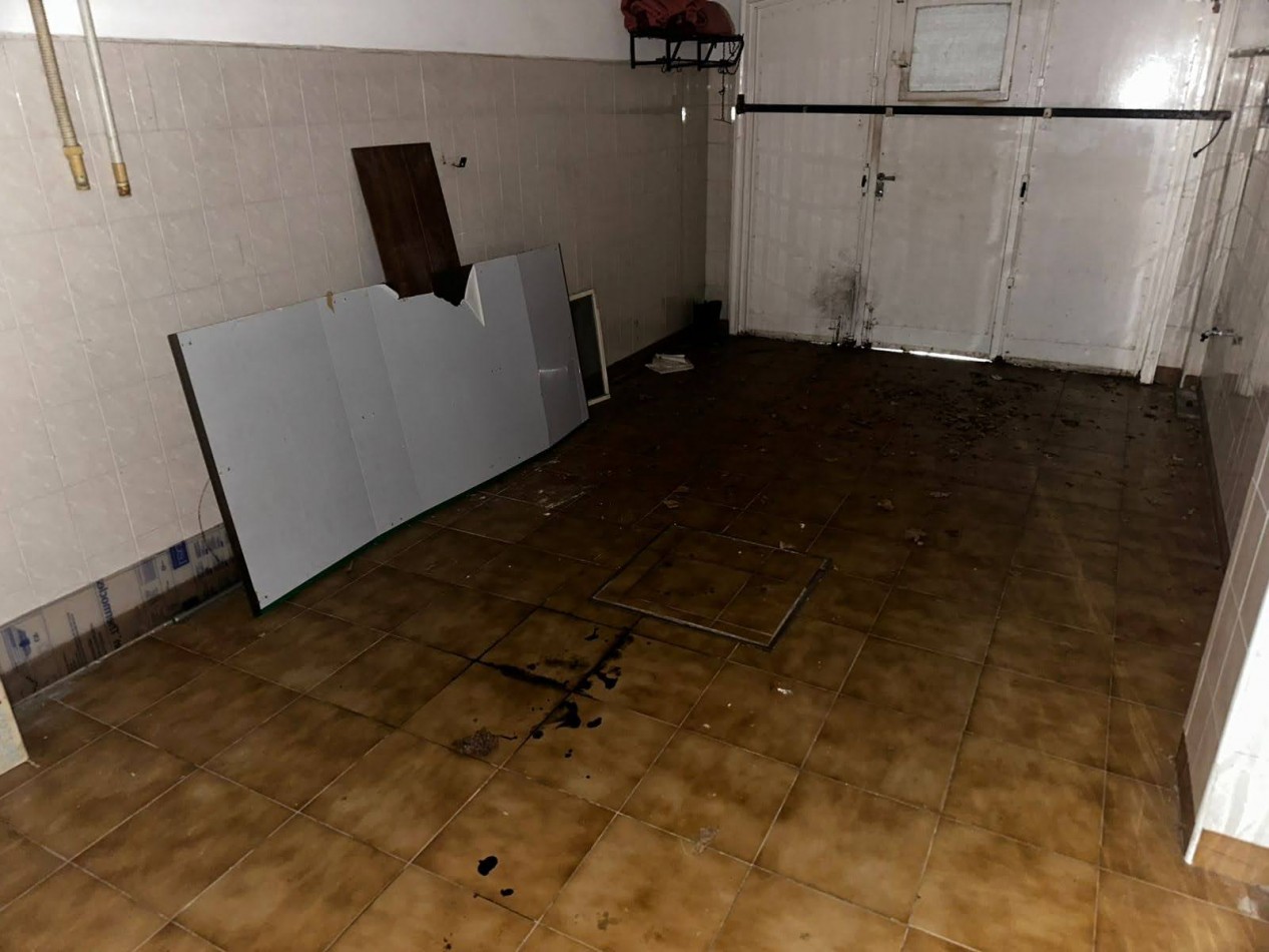Venta - Chalet ideal uso profesional o comercial.