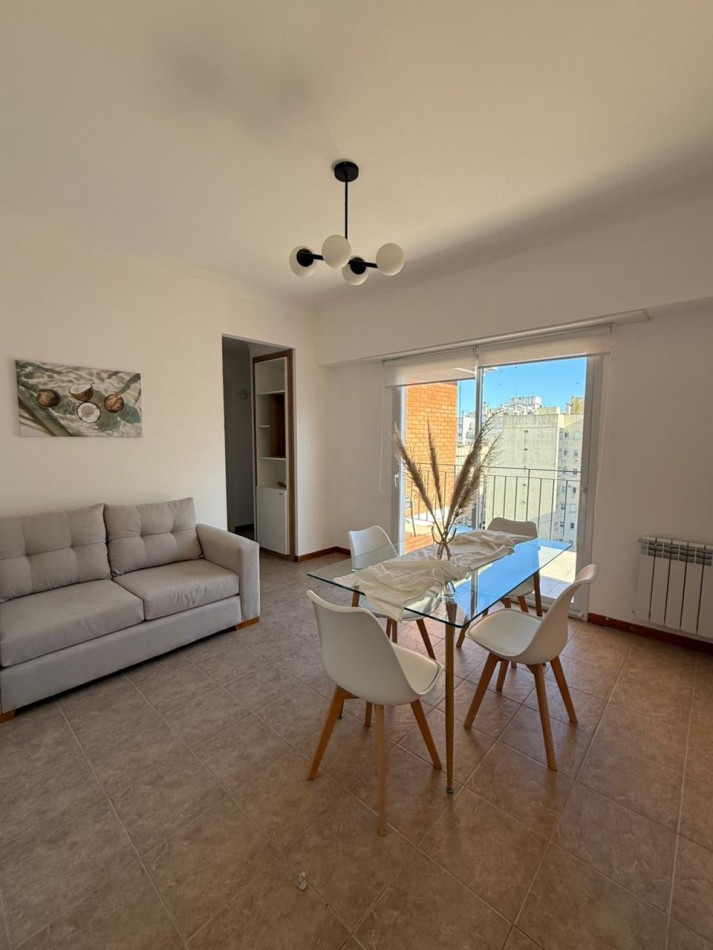 Venta - Departamento 3 Ambientes con Balcon Terraza y Dependencia.