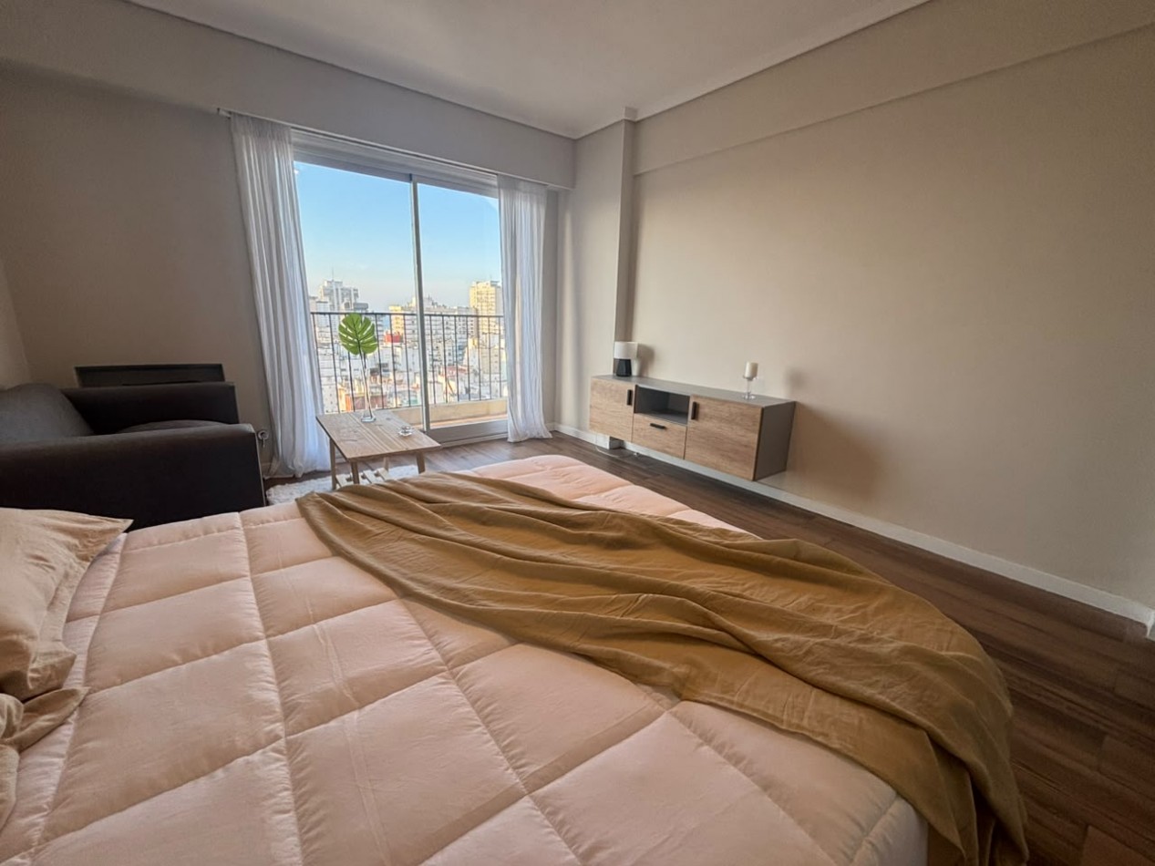 Venta - Monoambiente reciclado a nuevo con balcon y vista panoramica