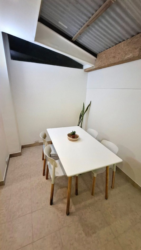 Venta - Departamento de 1 ambiente y medio con patio propio.