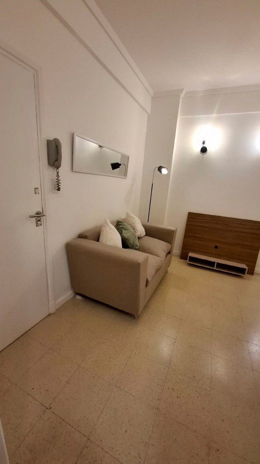 Venta - Departamento amoblado de 2 ambientes interno.