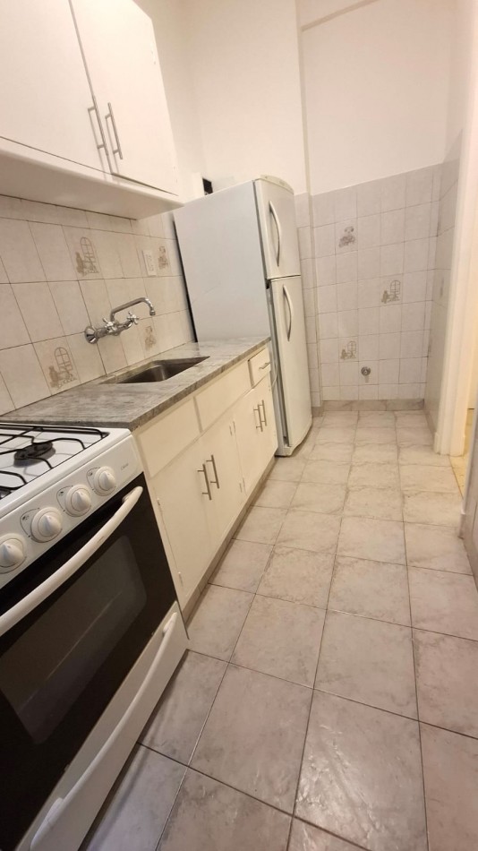 Venta - Departamento amoblado de 2 ambientes interno.