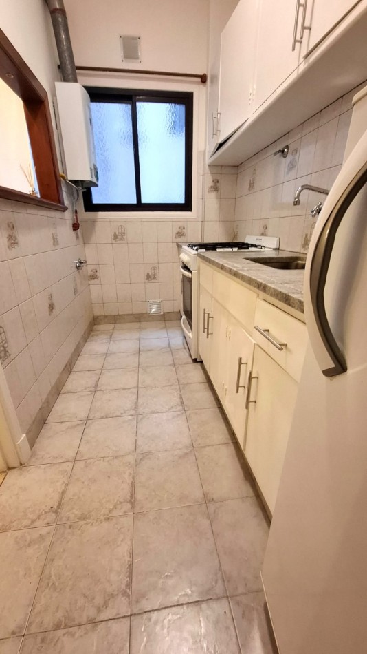 Venta - Departamento amoblado de 2 ambientes interno.