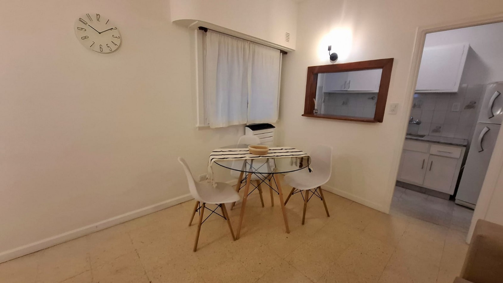 Venta - Departamento amoblado de 2 ambientes interno.