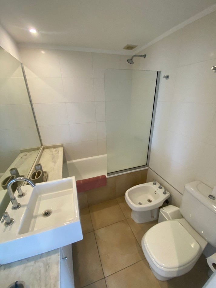 En alquiler 24 meses. Departamento 4 ambientes "Edificio Le Marche".
