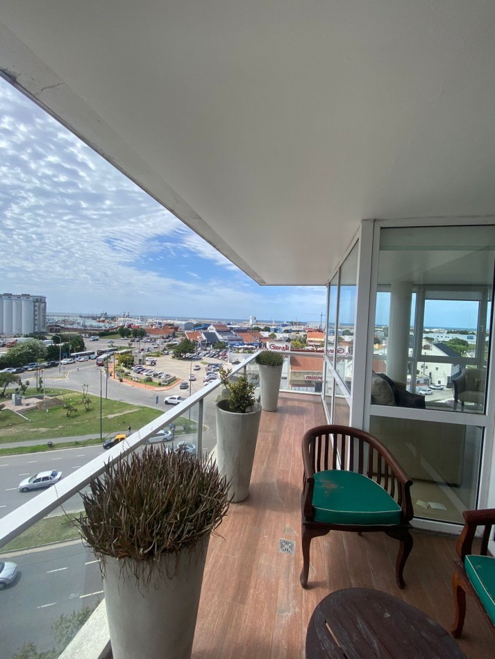 En alquiler 24 meses. Departamento 4 ambientes "Edificio Le Marche".