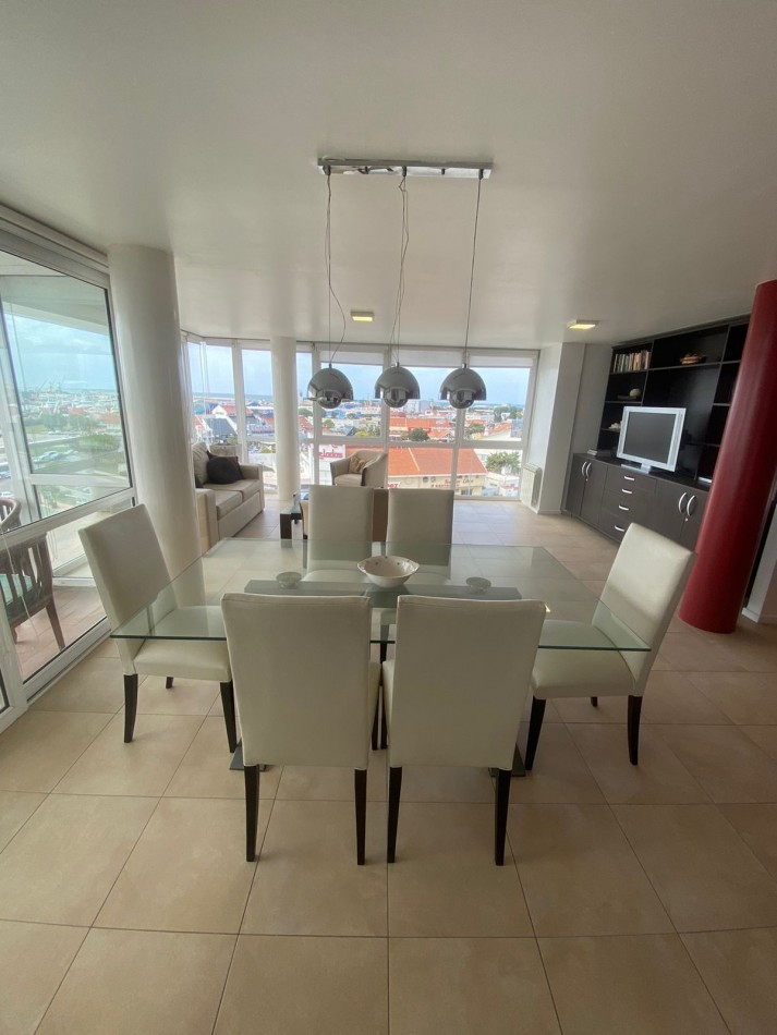 En alquiler 24 meses. Departamento 4 ambientes "Edificio Le Marche".