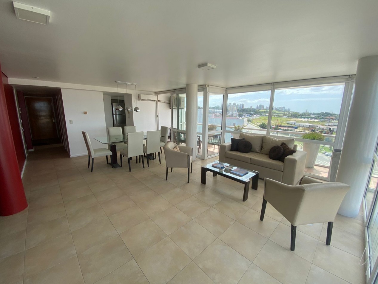 En alquiler 24 meses. Departamento 4 ambientes "Edificio Le Marche".