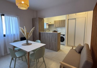 Venta - Monoambiente amueblado cerca de la playa.